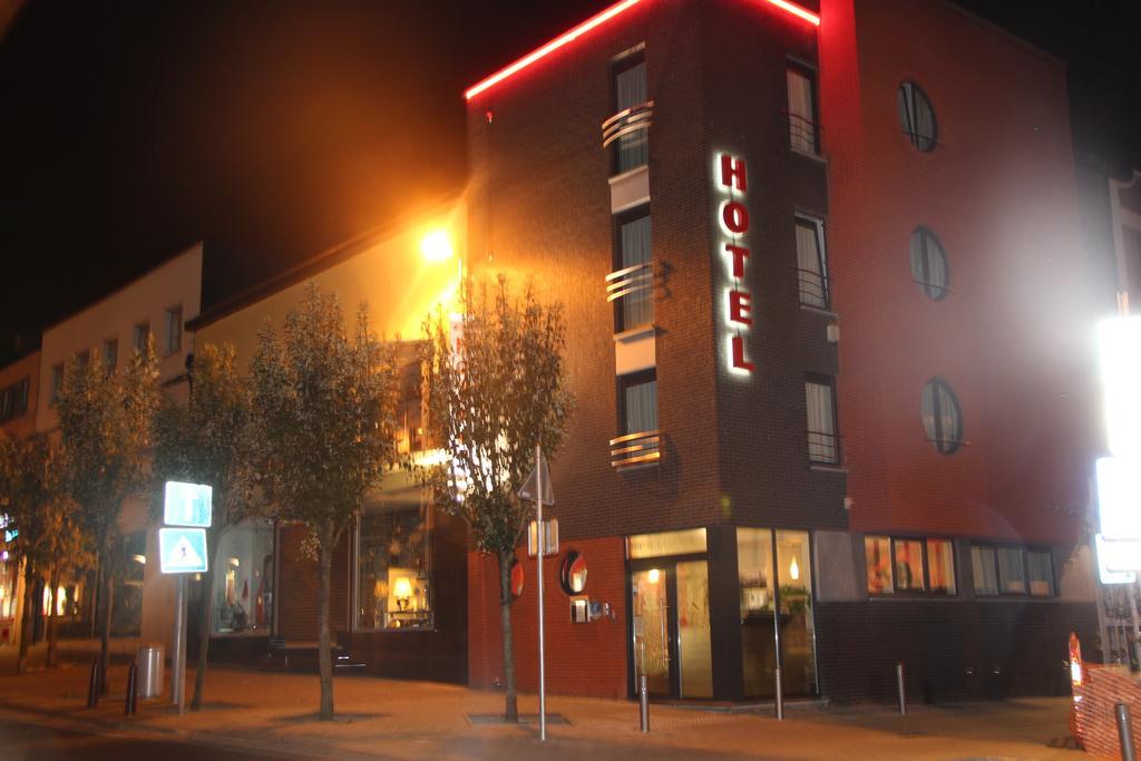 Hotel La Louve La Louviere Luaran gambar
