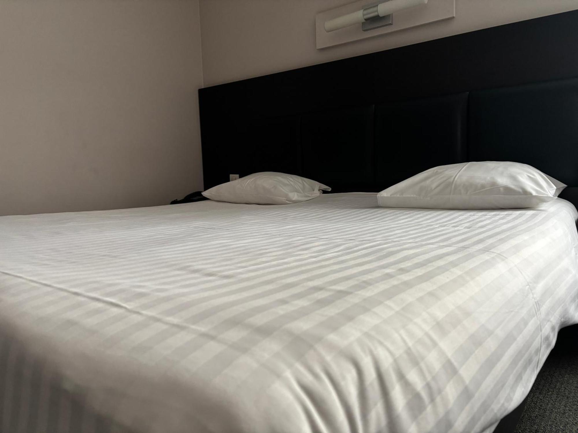 Hotel La Louve La Louviere Luaran gambar